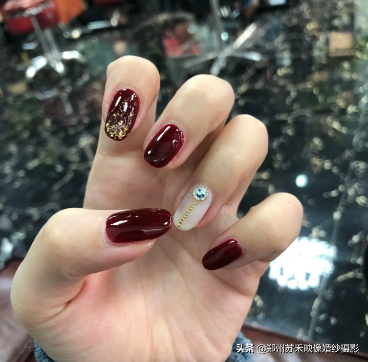 逢人就夸的新娘甲&婚礼当天我要从头美到脚