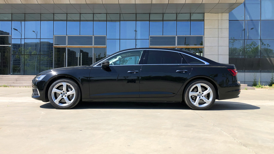 3.0T的奥迪A6L，开起来有什么不同？
