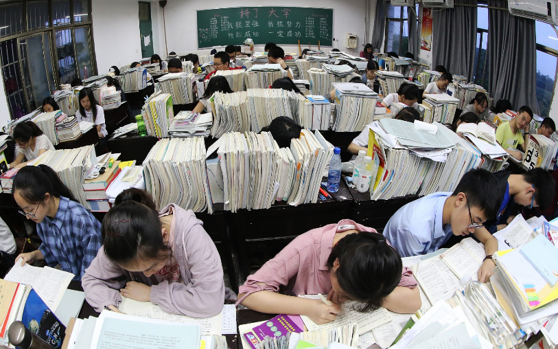 明年高考迎来“新变化”，或将不再有一二三本，学生要有心理准备