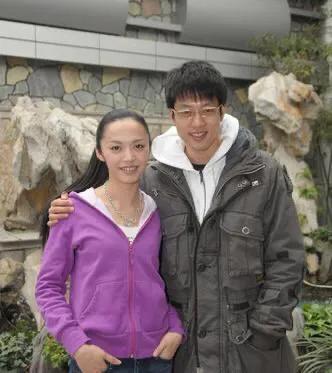 “性感女神”唐一菲和凌潇肃、姚晨的10年纠缠：真狗血