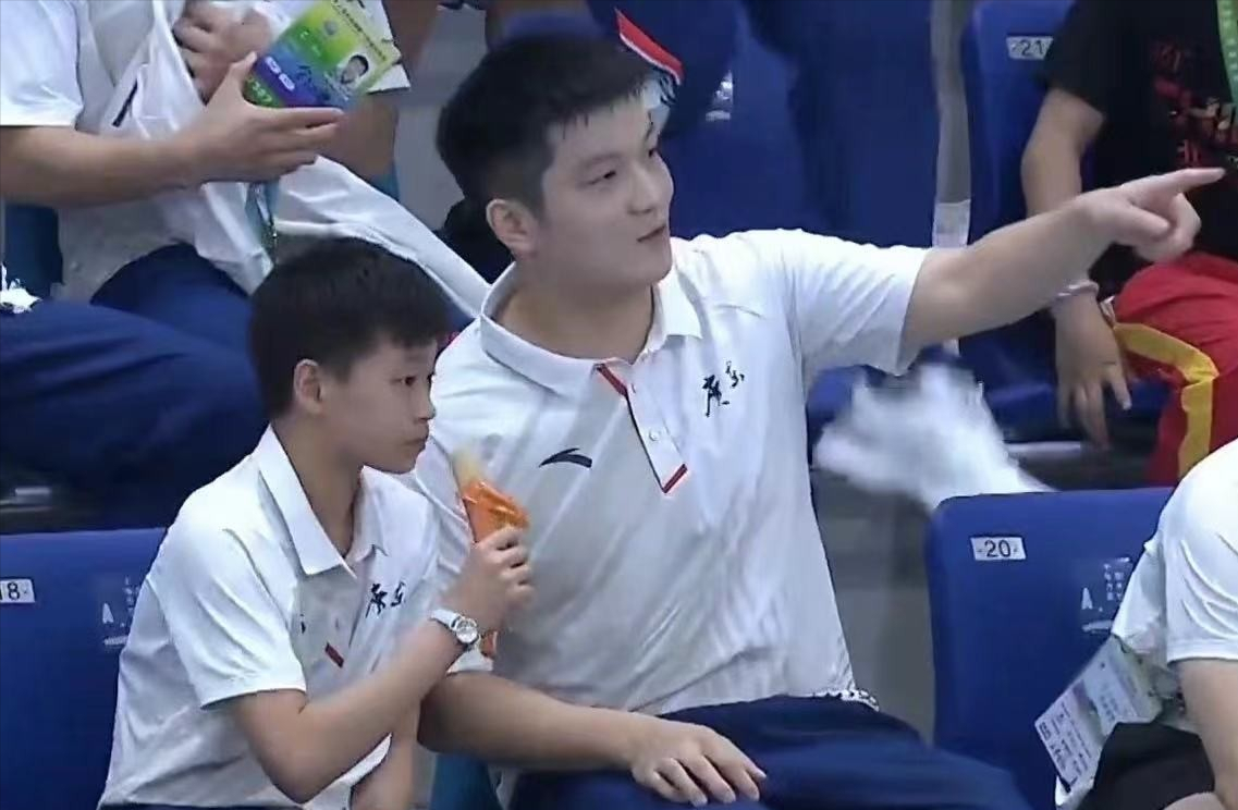 全红婵音讯全无，却遭受无妄之灾，爱吃零食有错吗？