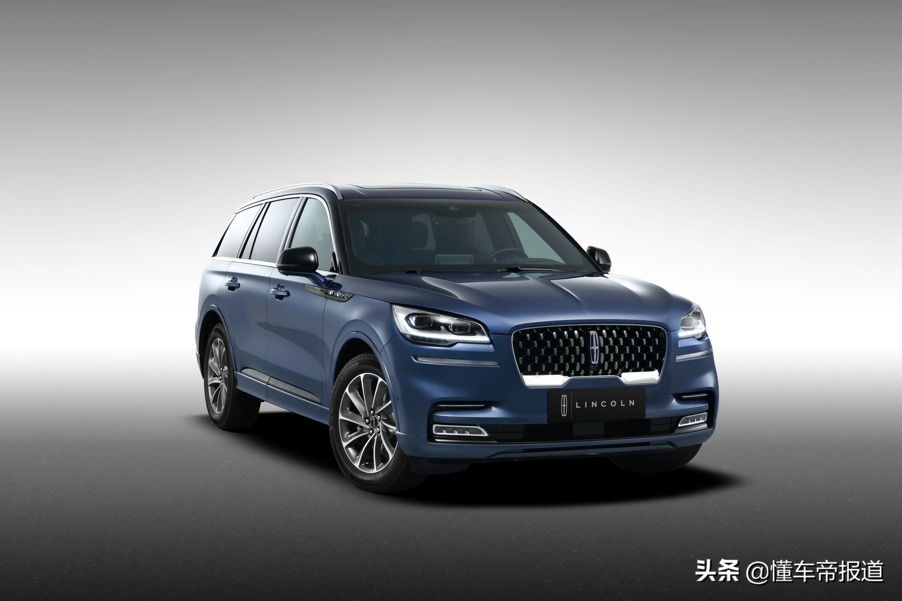 挑战宝马X5、奔驰GLE，全新林肯飞行家上市，售价62.88-81.88万元