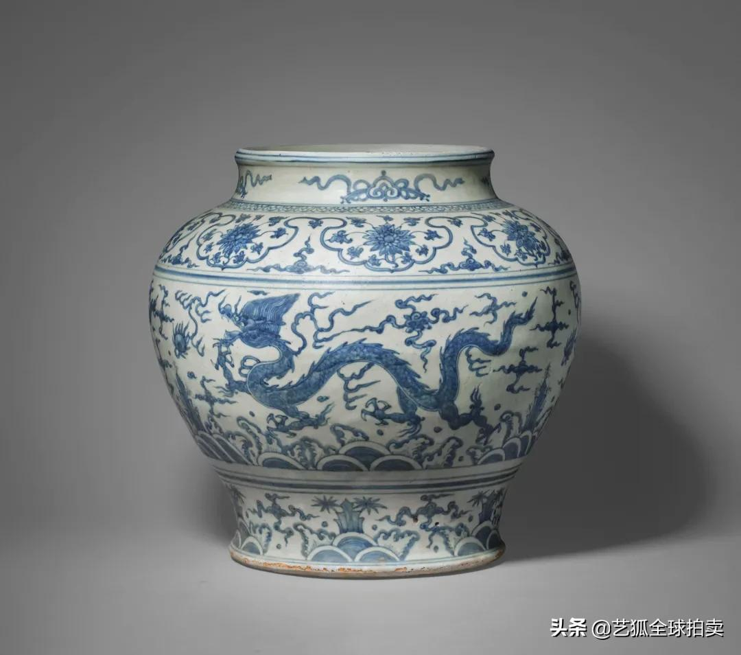 精选拍品|明正德青花海水江崖龙纹大罐