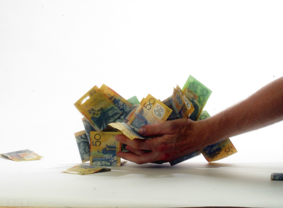 大学生该利用零钱如何理财？