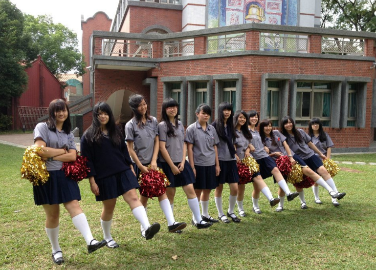 贵州一高中违规招生，导致400多名考生无学可上，教育部给出回应