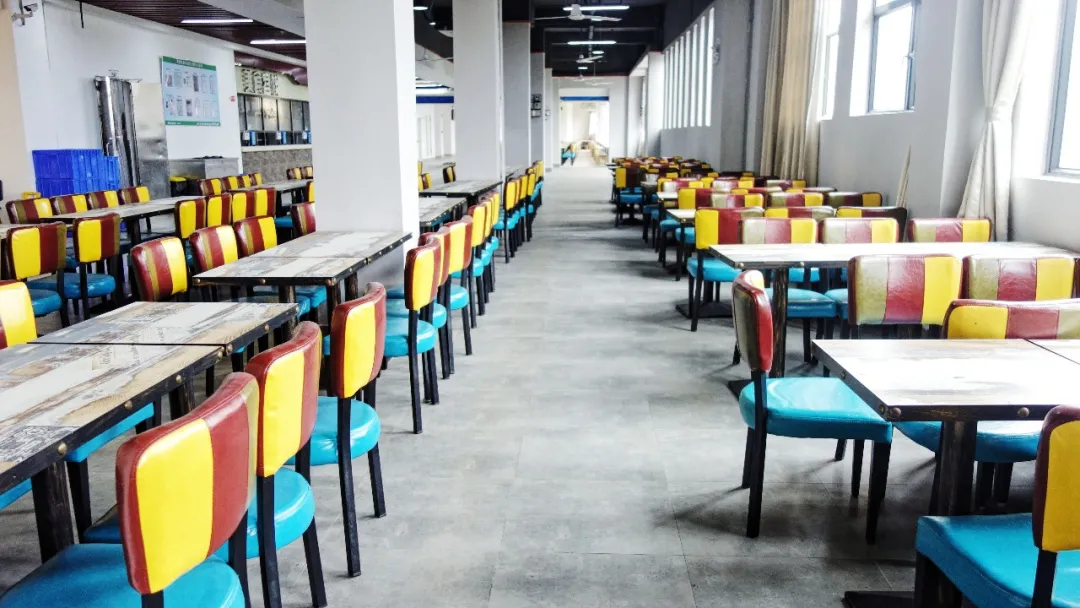 三个人拼团补填广州华立科技职业学院免住宿费，还可以连读本科