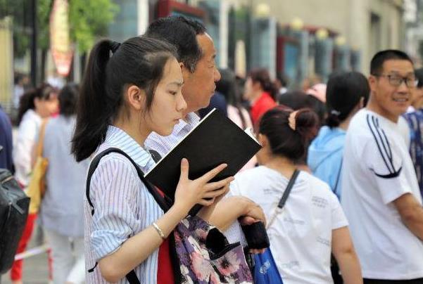 明明录取了又被退档？多名考生遭遇此现象，不知自己做错了什么