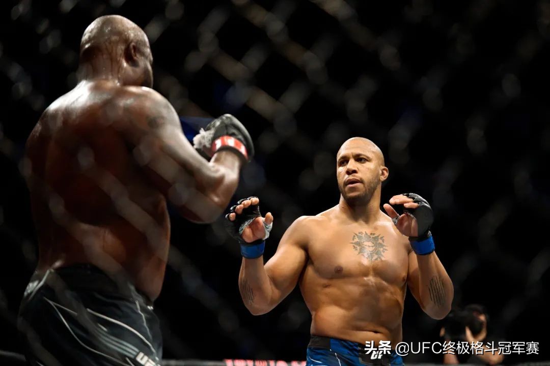 提前到来的“答案”| UFC265后记