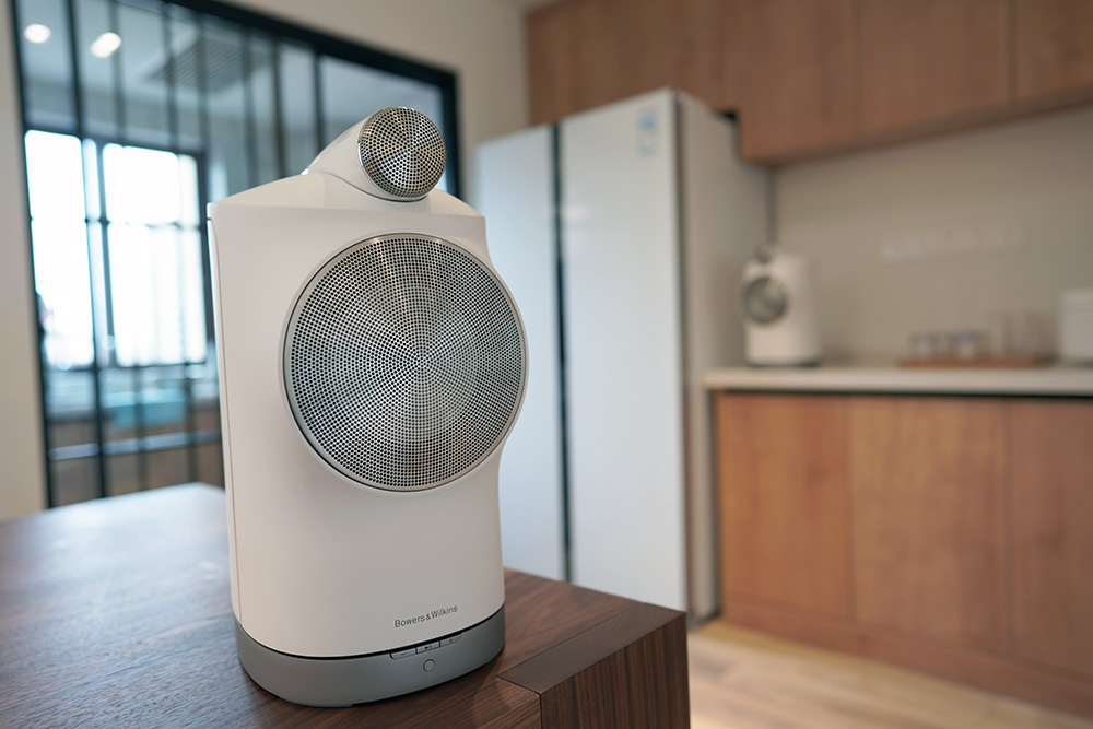 音响怎么连接电视（隐身好听好用）