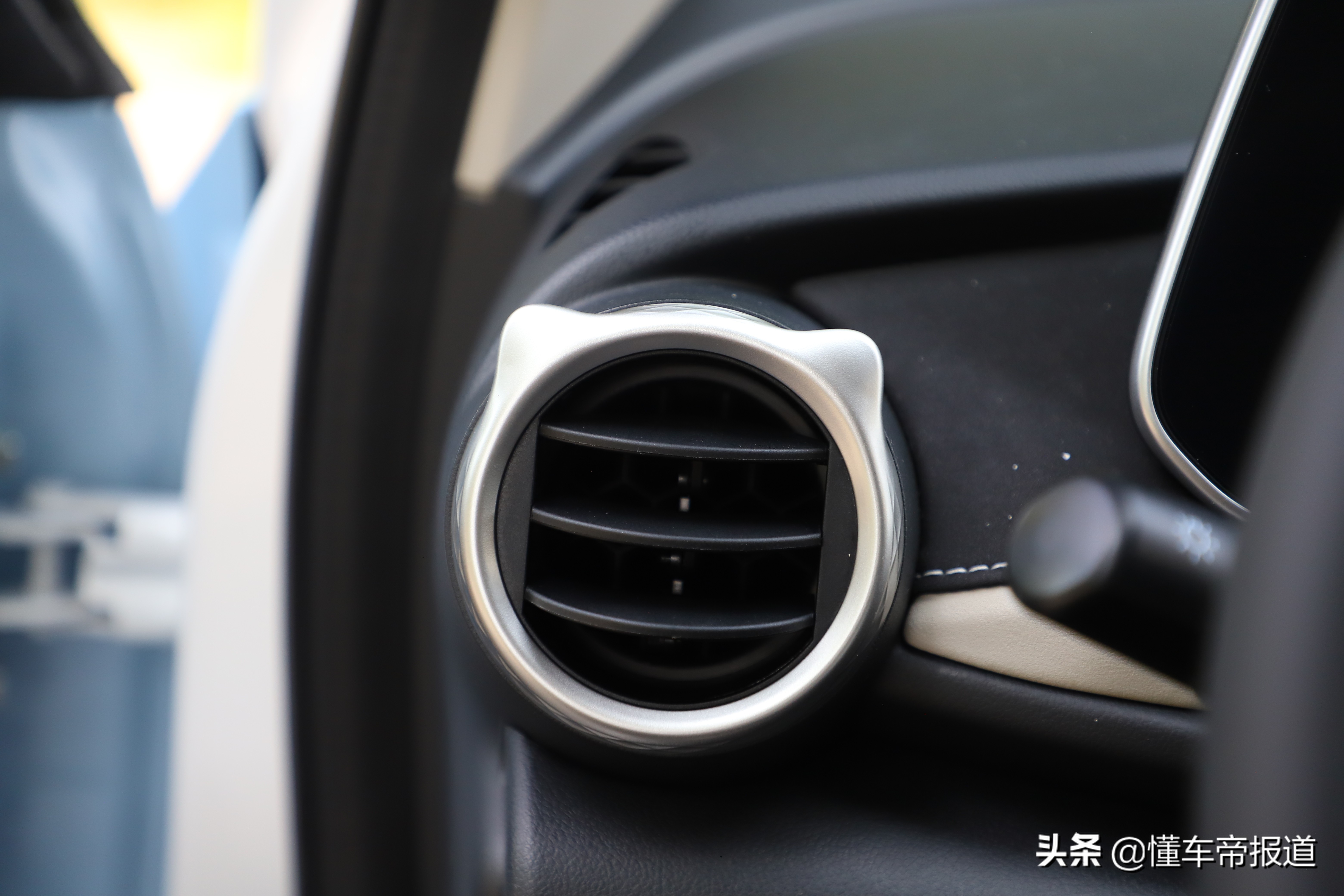 新车｜智能化提升，城市才是“主战场”，试驾2022款欧拉黑猫