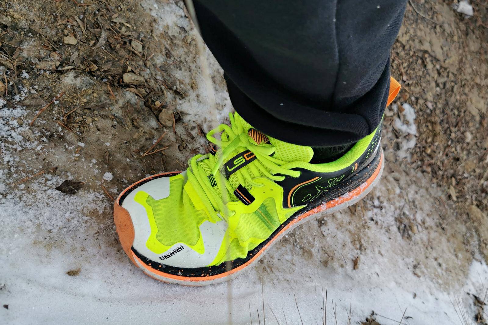 国货精品，必迈最新高科技缓震跑鞋，跑步小白及大体重跑者的福音