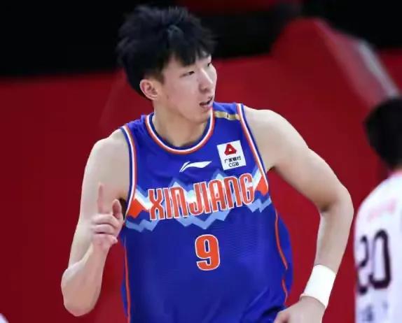 周琦nba为什么不上场(自废一年！周琦发文宣布退出CBA新赛季，名记曝内幕引发争议)