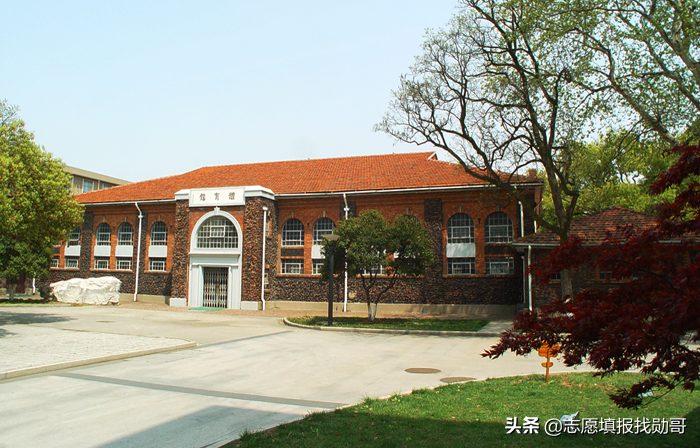 新高考首年志愿填报指南：职业方向如何选择