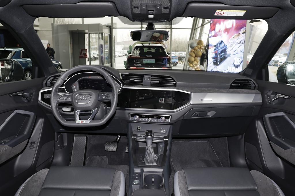 武汉奥迪总店Q3 Sportback优惠50700元