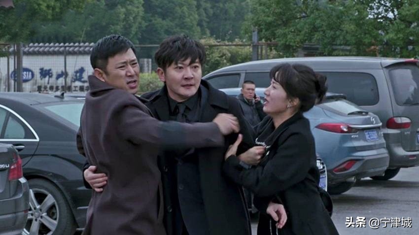 高校教师性侵案屡屡发生：把忍耐当成美德是一种伪善