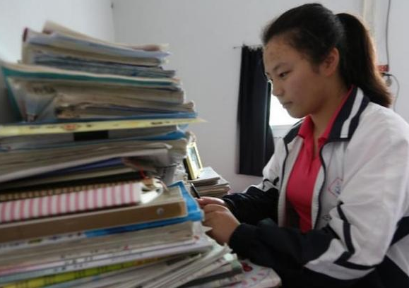 高中限制复读已成定局，高考失利考生又该何去何从？多地做出回应