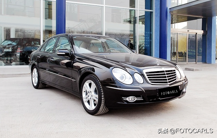 06款奔驰e级e280实拍,绝对最经典的一代e,当时售价61.8万