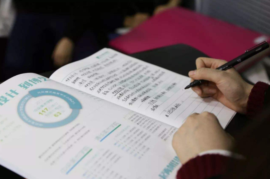 学霸公布日常作息表，时间管理堪称典范，原来这就是考名校的原因