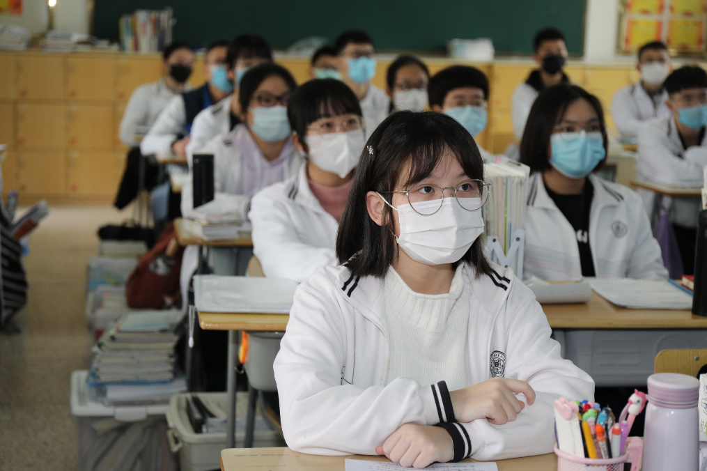 2021山东4.8万名考生出现滑档，无缘本科，高三学生可别大意了