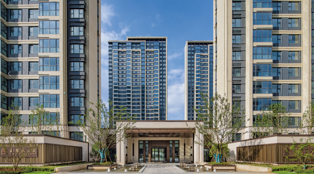 藏不住了！主城稀缺现房大平层，很快开盘