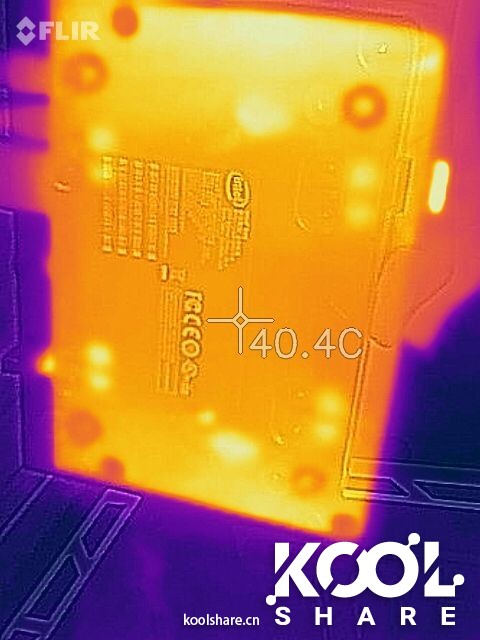 Intel NUC8CHK Chaco Canyon 开箱拆解评测