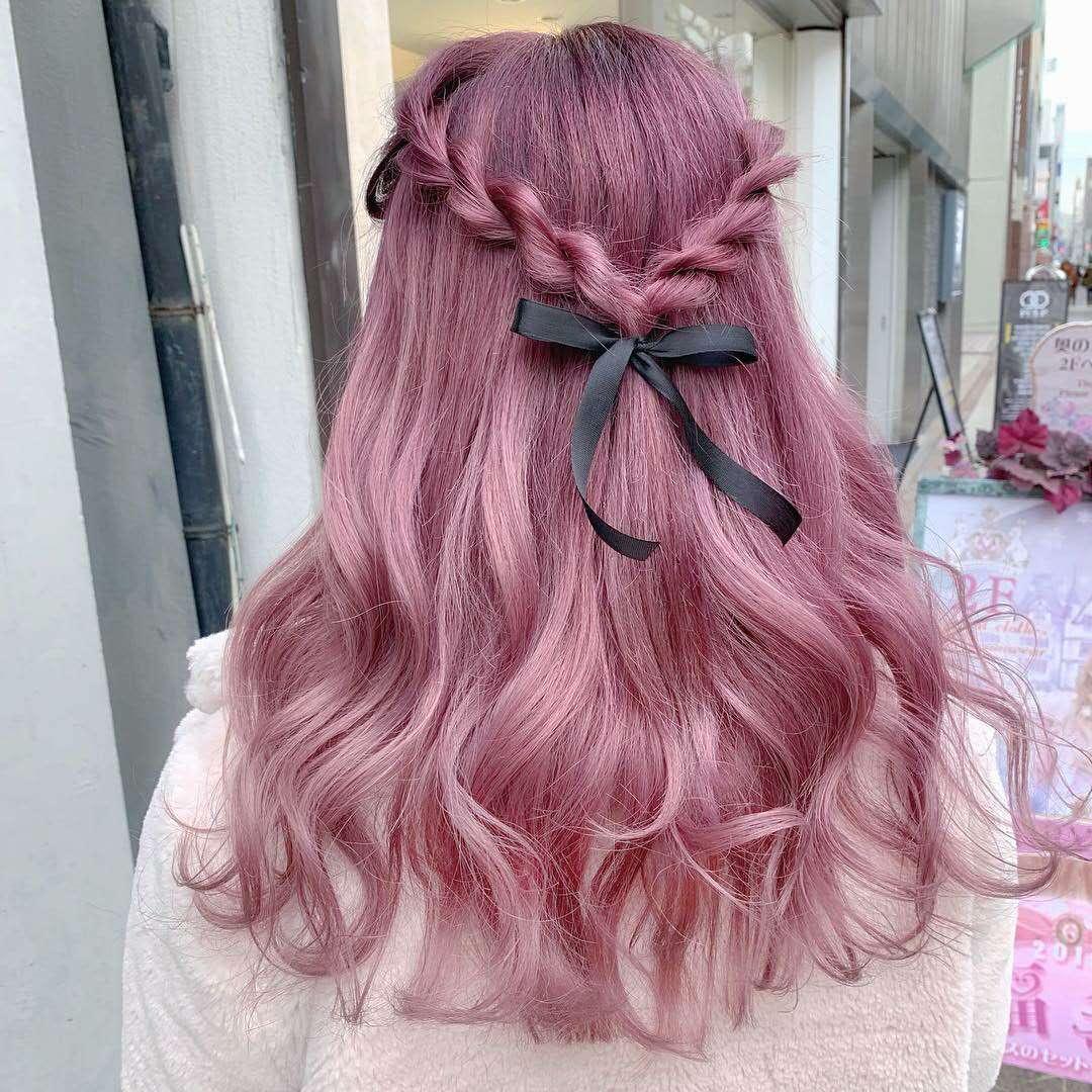 今年夏天红色头发开始流行,三种人不适合红发,避开雷区免尴尬