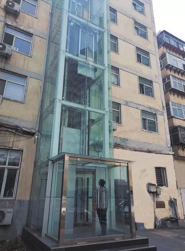 外装电梯两头难，装之前一楼不同意，装之后高层又开始作“怪”