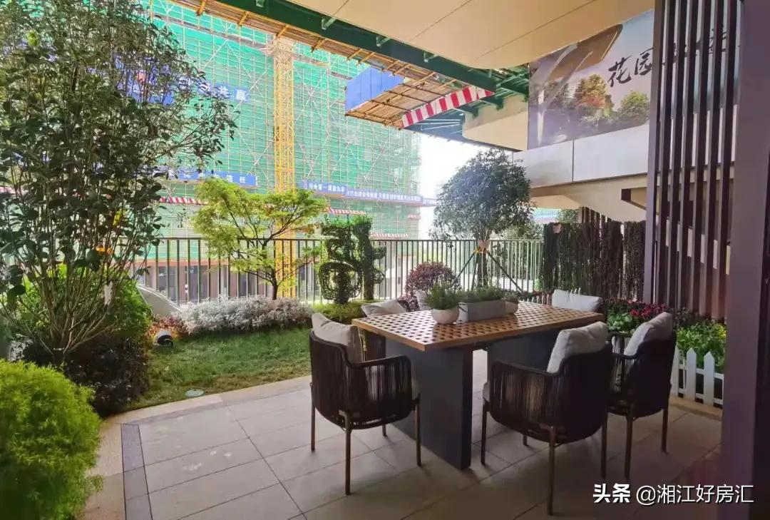 备受争议！把庭院搬进高楼，长沙的首个第四代住宅，就这？