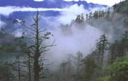 至今科学仍无法解释的未解的谜团：中国这6个地方堪比百慕大