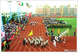 大连24中学和大连育明高中的官方简介，送给2020届初三学生