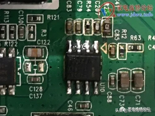海尔液晶电视LE50AL88U51自动关机故障维修