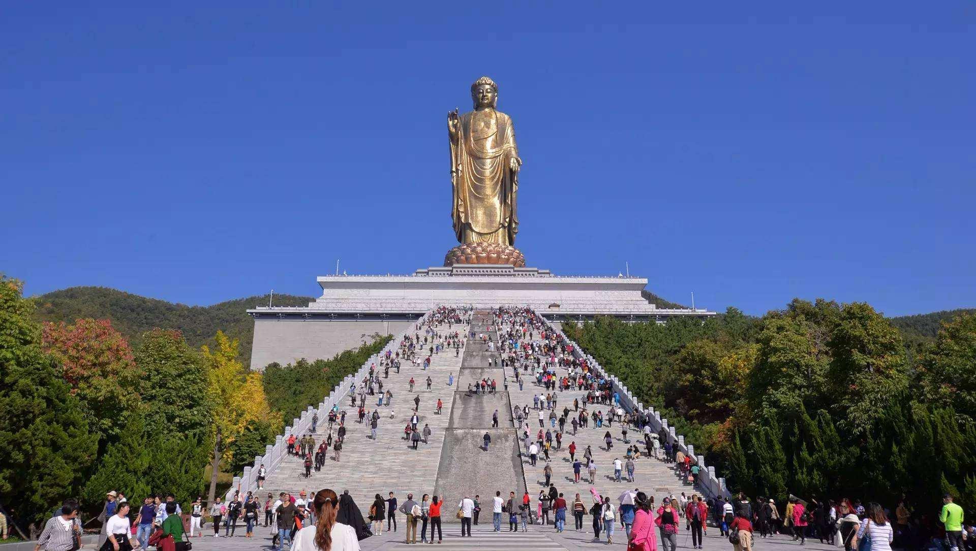 坐落在5a级景区(尧山地质公园是国家地质公园)中原大佛景区内