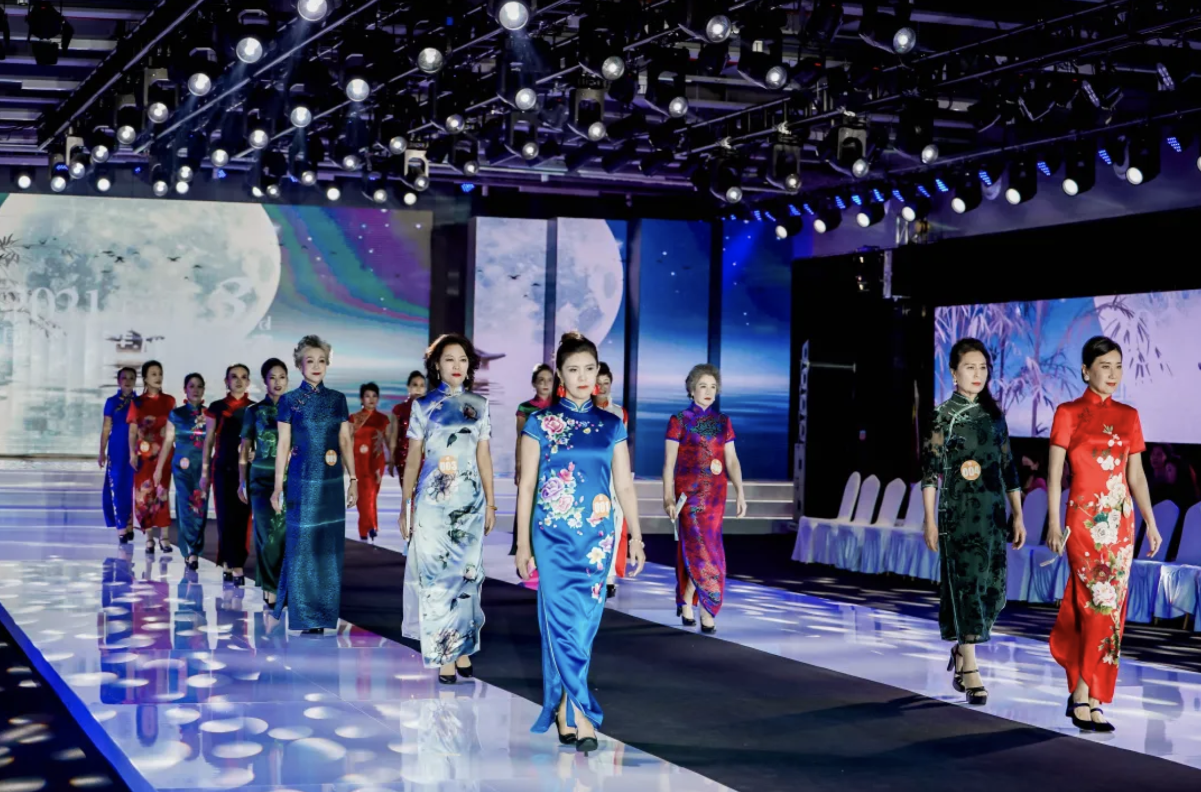 2021新絲路國韻花樣年華旗袍才藝大賽全國總決賽圓滿收官
