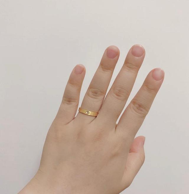 短粗手指戒指图片大全(什么样的人不适合) - 赤虎壹号