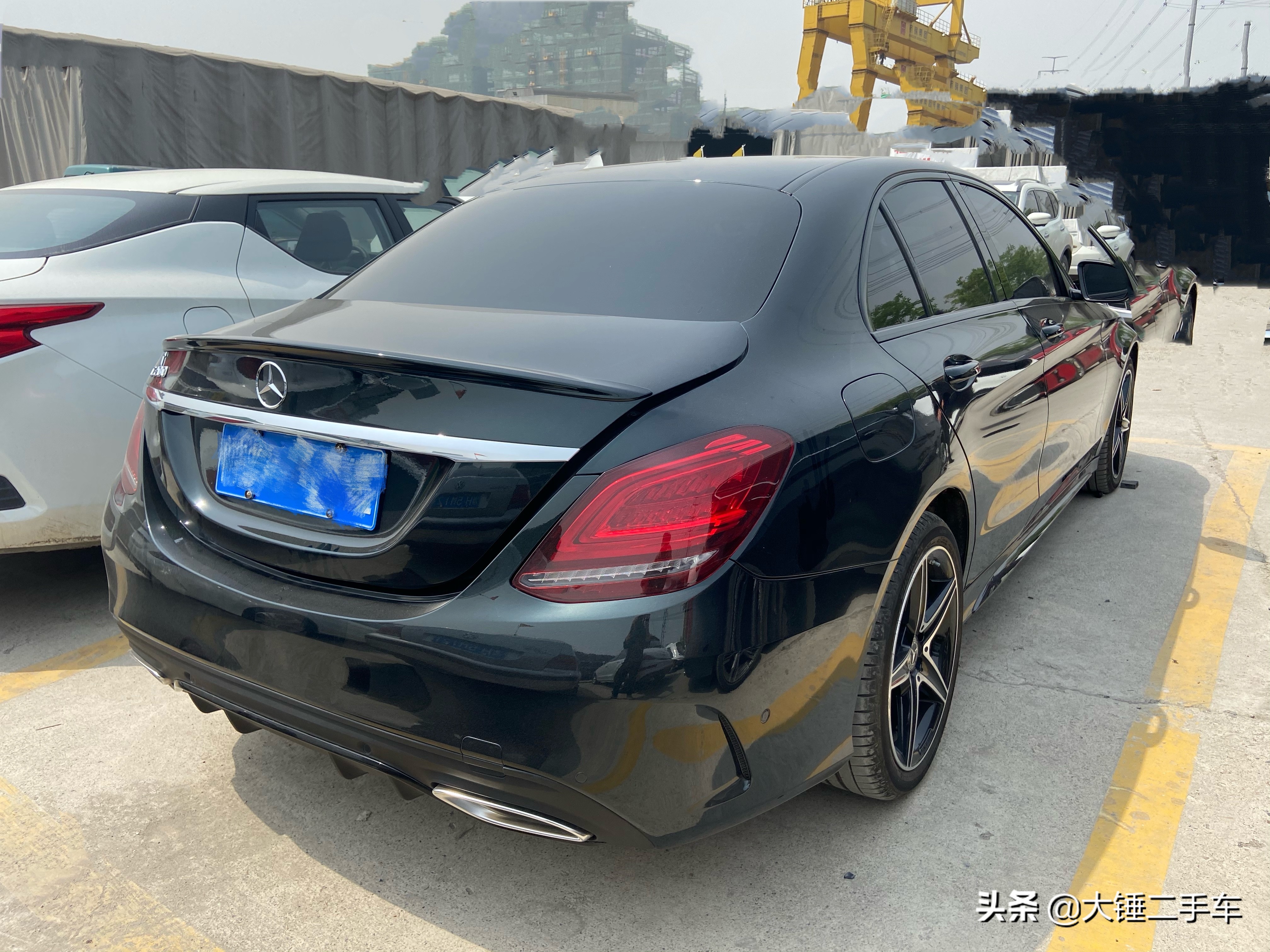 买二手车想捡漏吗？这辆奔驰C260便宜4万也不能买