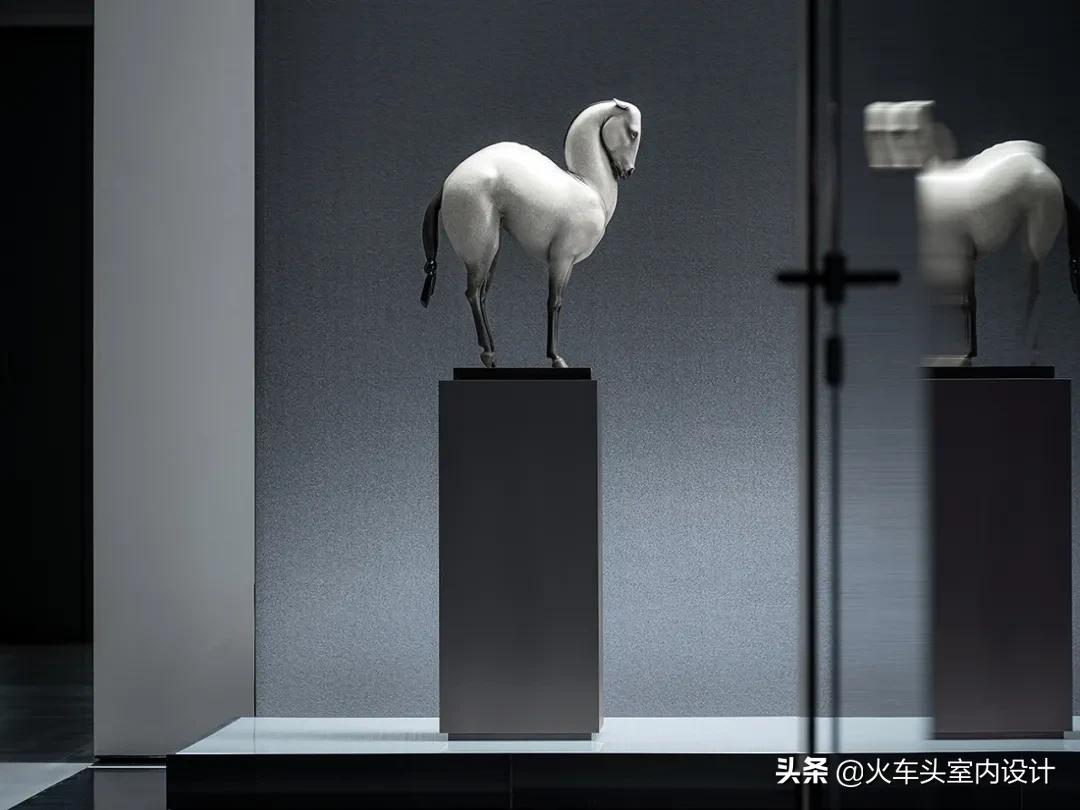 顶级极简主义办公空间设计，纯净的极致之美
