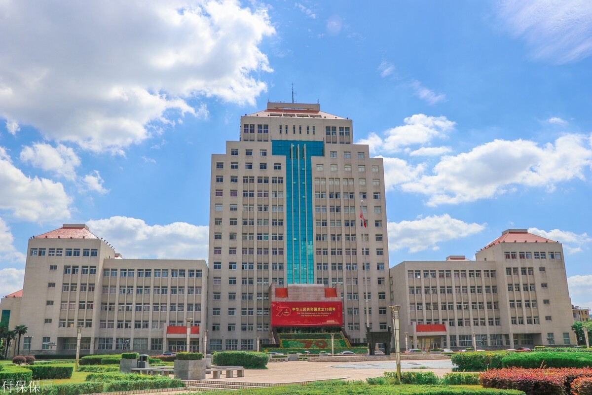 扬州大学广陵学院（扬州迎来第二所公办本科院校）