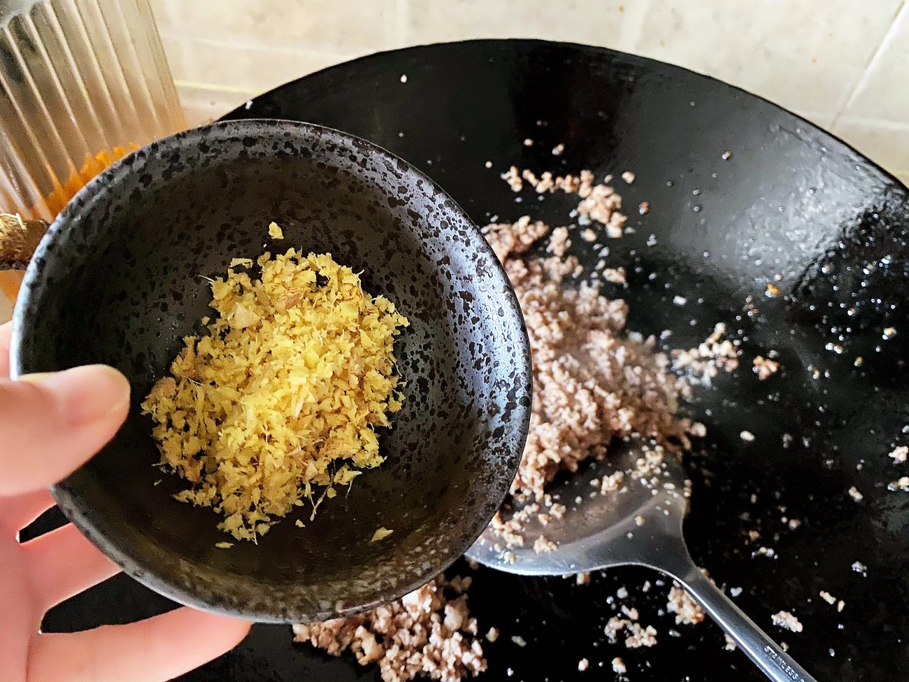 酱肉包子馅的最佳配方（用料精确到克酱肉包馅料技巧总结）