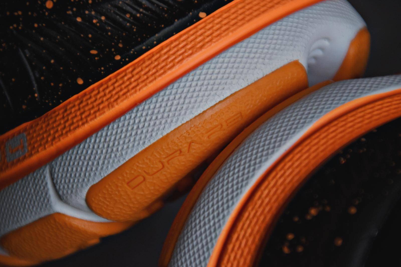 国货精品，必迈最新高科技缓震跑鞋，跑步小白及大体重跑者的福音