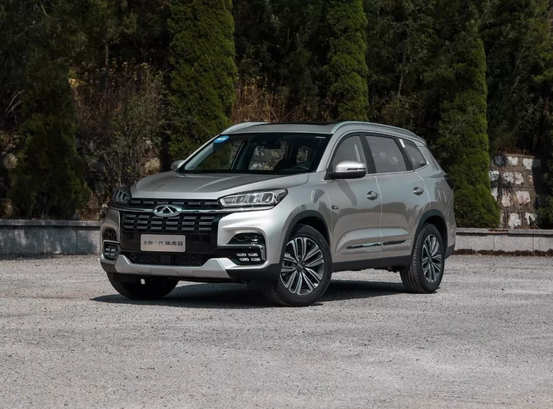 吉利版“汉兰达”问世，可是吉利却不想把它当成“七座SUV”？