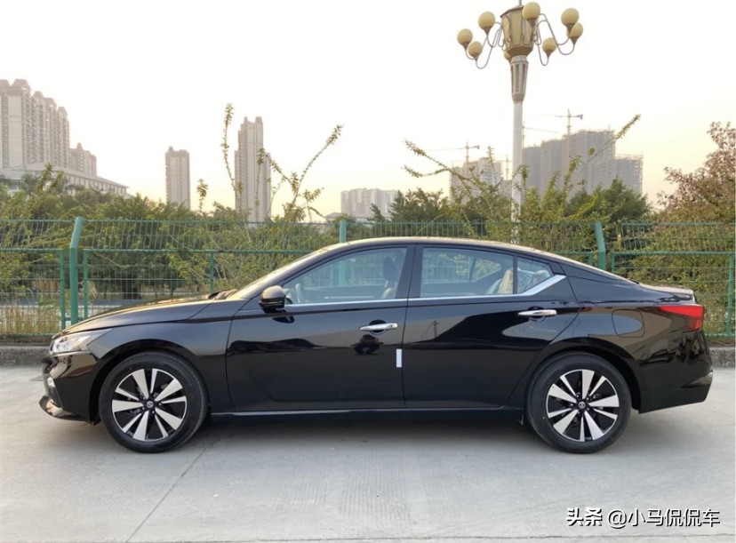 只选对的不选贵的，裸车16万入手日产天籁，这价格买的算便宜吗