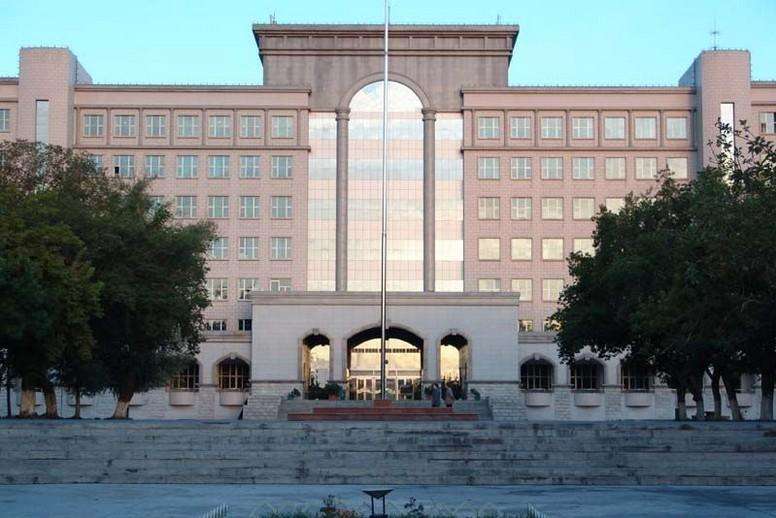 新疆的这4所大学，一本院校里的领头羊，值得报考