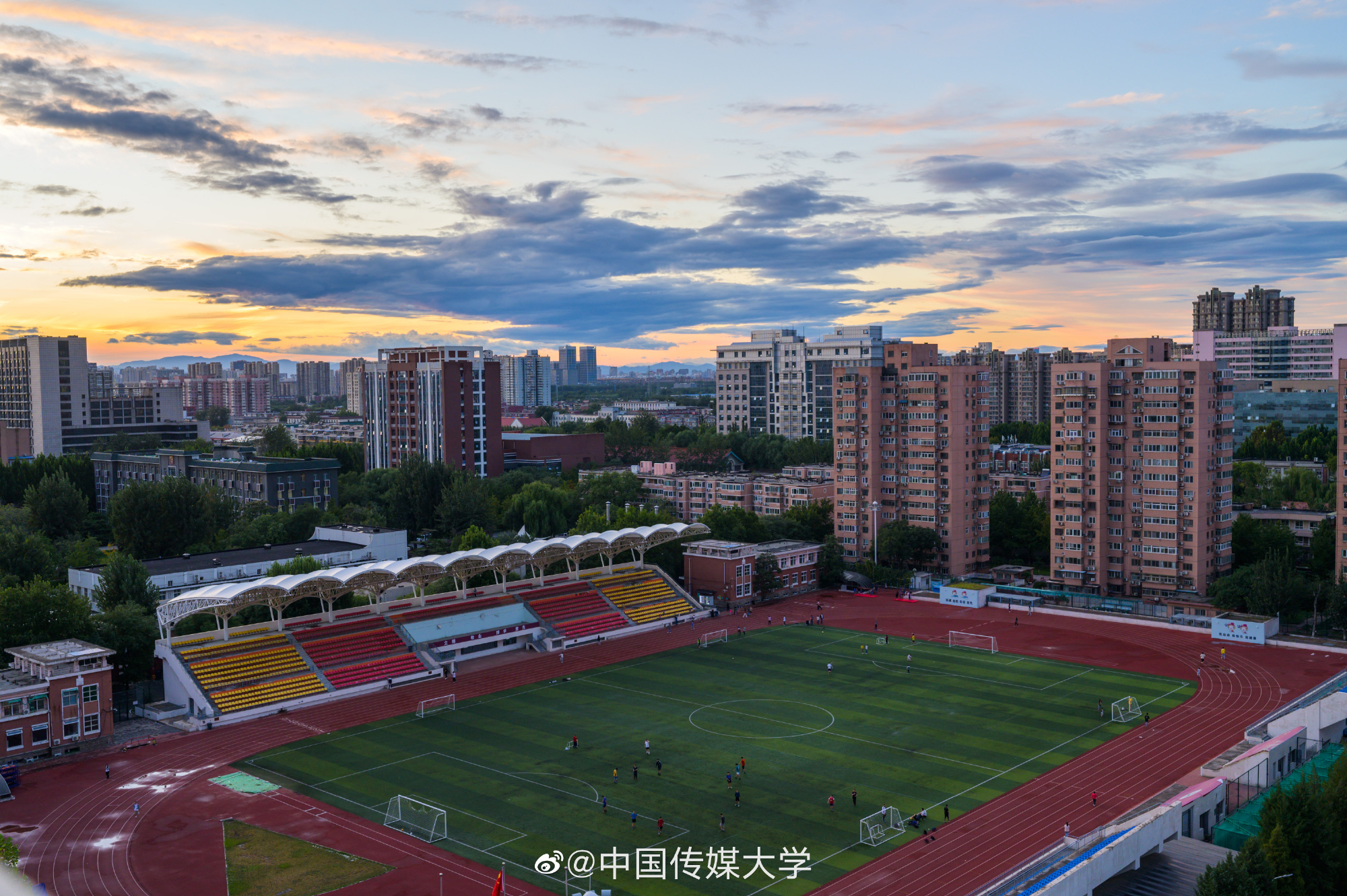 上大学像在“度假”？中国这14所高校风景美如画，简直是在拉仇恨