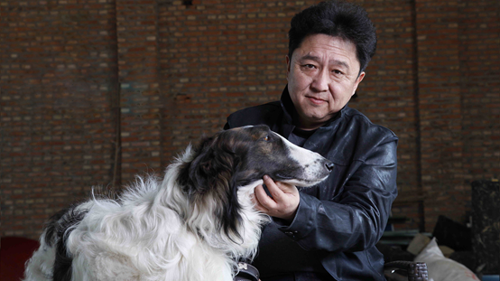 于谦和他的小矮马：郭德纲说于谦这一辈子真值了，是玩儿界的大咖