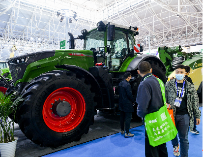 2021國際農機展上260馬力及以上大型拖拉機