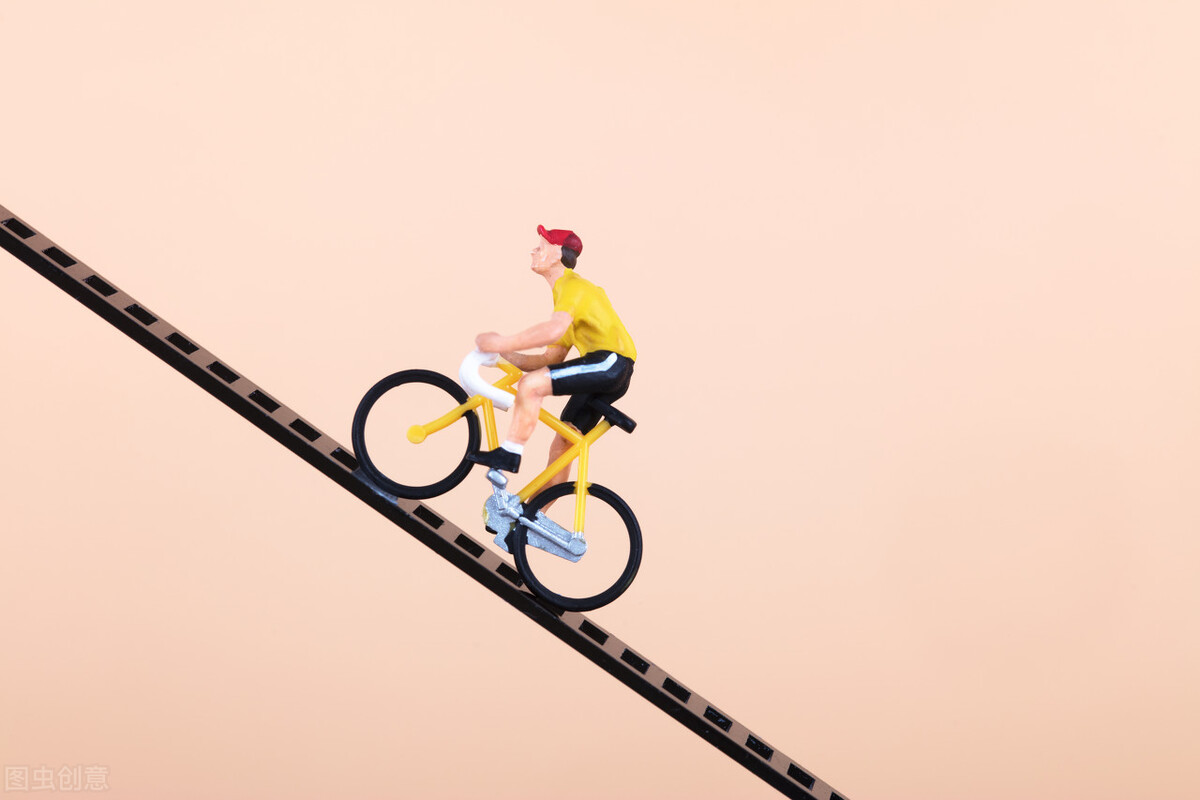 沉迷打游戏，孩子却说自己有“电竞梦想”，家长该怎么做？