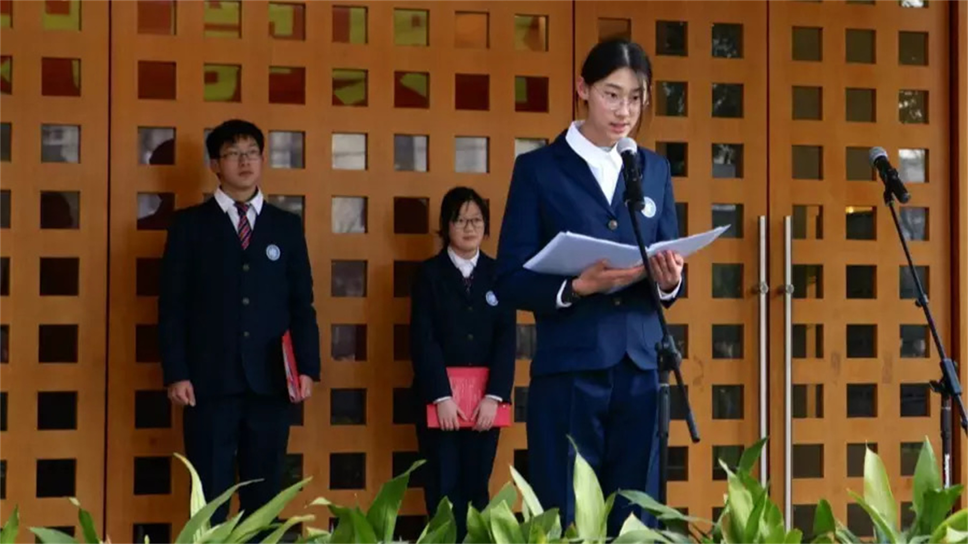 寒门出贵子？看看往年这3位高考状元，均来自富有的家庭背景