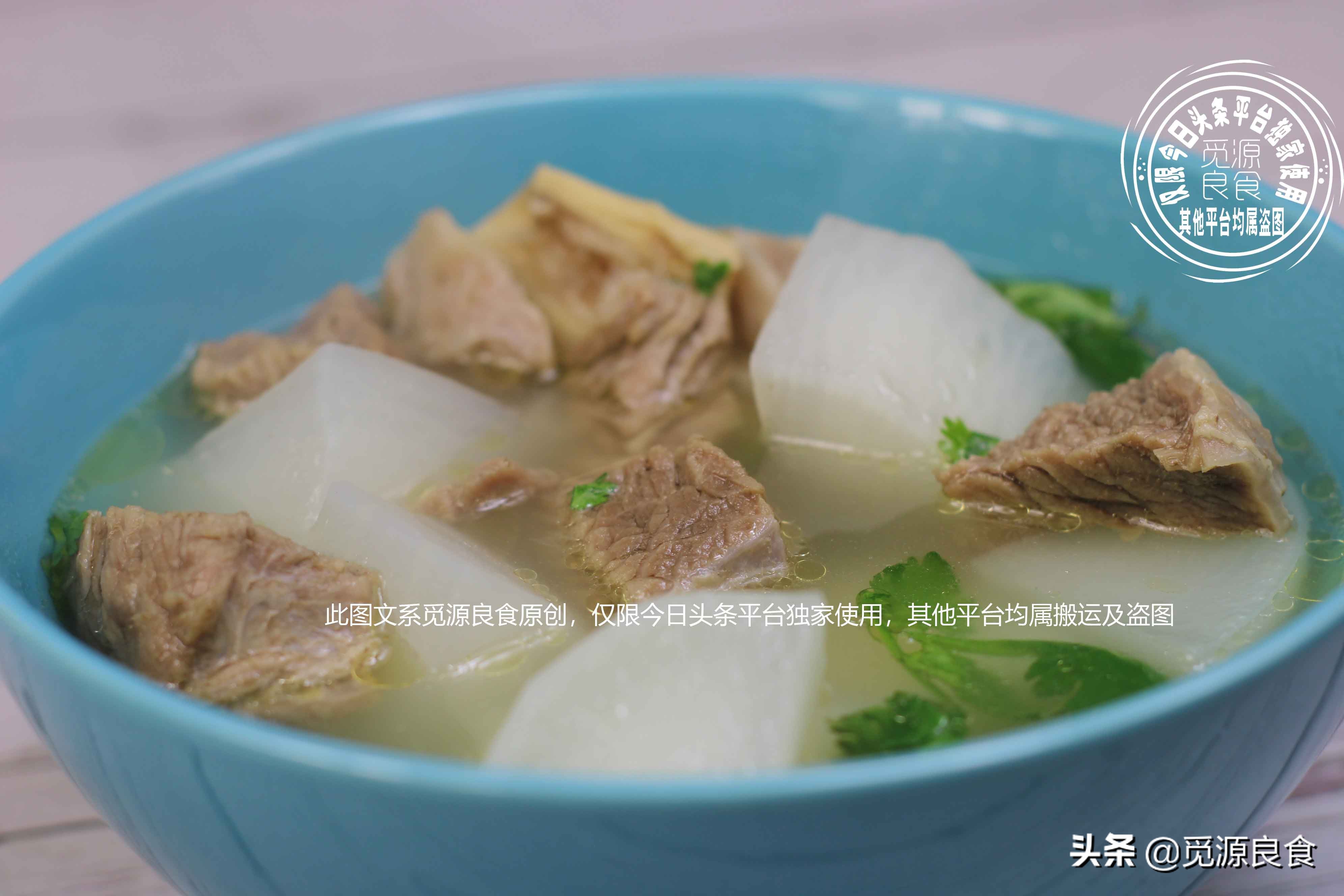 牛腩蘿蔔湯没有饭店做的好吃，可能第一步就错了，这样做吃着才香