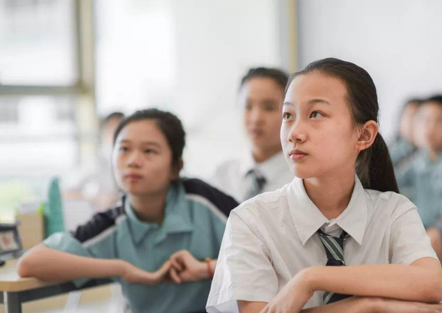 北京“重点”小学排行榜，人大附小表现亮眼，第四名饱受争议