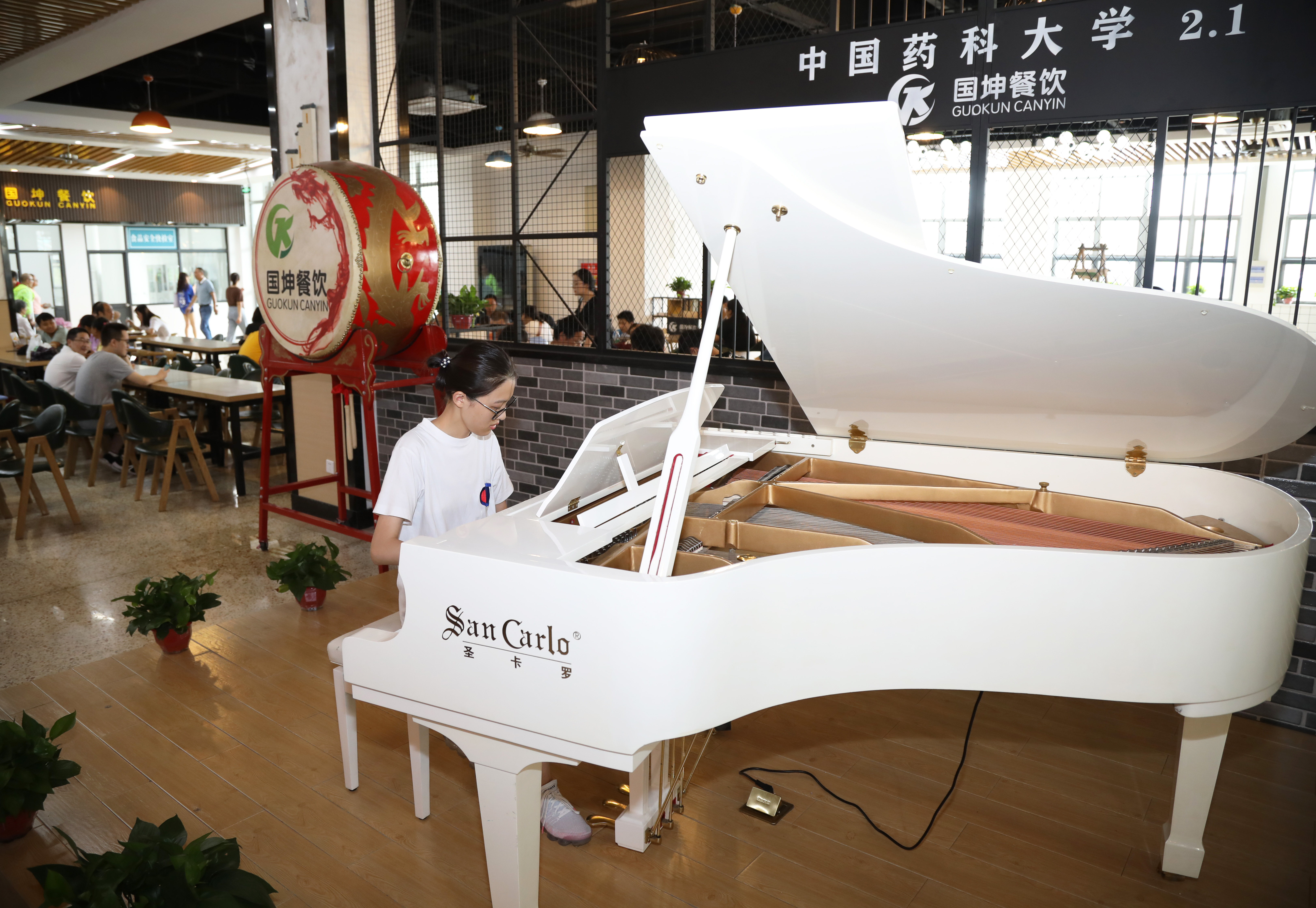 2019萌新“驾到”，中国药科大学带你直击现场！